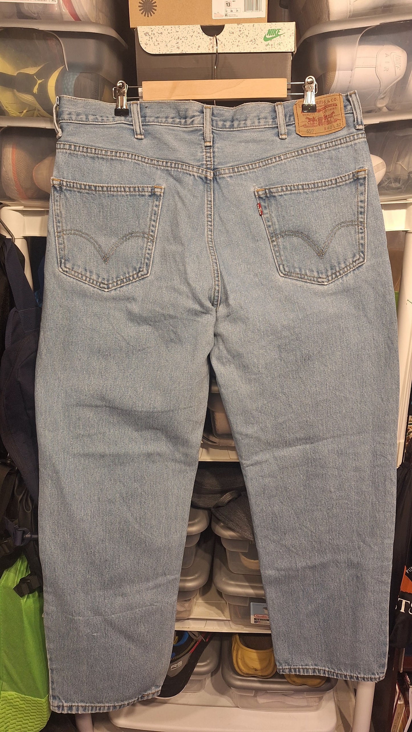 Mens Levi "FREE HOOVER" size 40x32